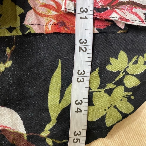 Roamans Black Floral Button Front Pleated Top Plus Size 20W - Picture 5 of 6